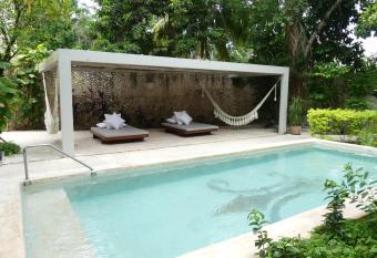 Casa Valladolid Boutique Hotel allows 18 year olds to book a room