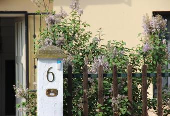 Locanda Agnella has Balcony rooms