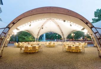 NH Milano 2 allows 18 year olds to book a room