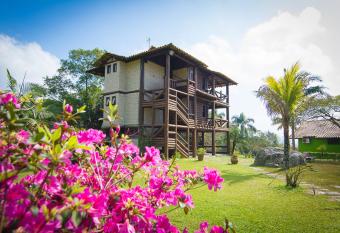 Cabanas do Ara  a Villa allows 18 year olds to book a room