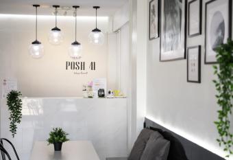 POSH 41 has Balcony rooms