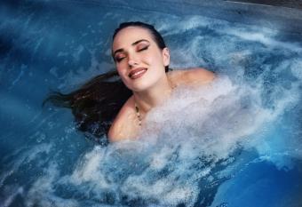 Anixi Hotel by AP has rooms with a private hot tub