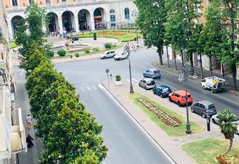 Pearl Pisa guest house has Balcony rooms