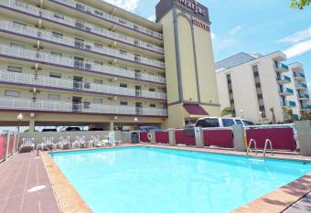 Marjac Suites Virginia Beach Oceanfront has Balcony rooms