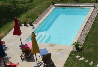 Domaine de Saint Loth  has Balcony rooms