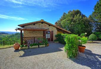 Azienda Agricola Fornacelle has Balcony rooms