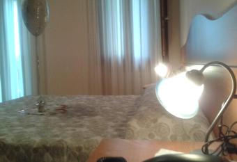 Locanda  has Balcony rooms