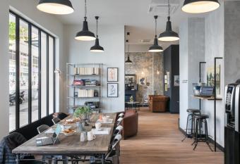 Hotel So   Co by Happyculture has Balcony rooms