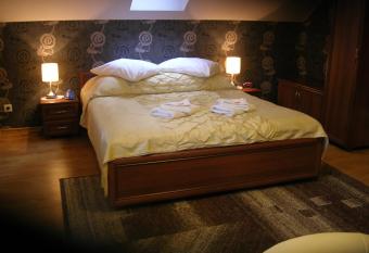 Hotelik Go  ciniec Pod Sosnami Drzonk  w has Balcony rooms