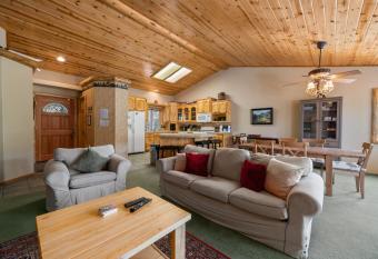 Snowy Evening Lodge allows 18 year olds to book a room