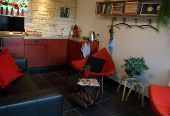 Huize Mesch has Balcony rooms