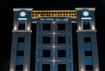 The Artisan Hotel-Suits has Balcony rooms