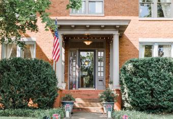 West Park Gardens allows 18 year olds to book a room