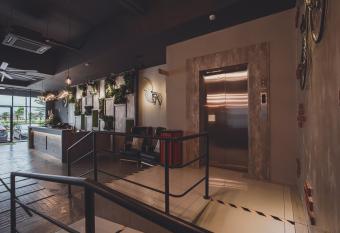 V3 Hotel & Residence Seri Alam allows 18 year olds to book a room