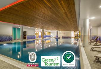 Clayton Hotel Cardiff Lane allows 18 year olds to book a room