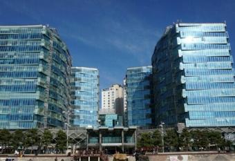 Haeundae Bada Condo has Balcony rooms