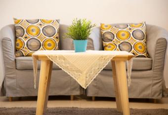 Shoshanat Hamidbar allows 18 year olds to book a room