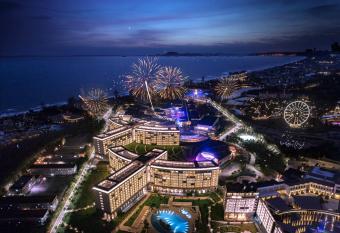 Wyndham Grand Phu Quoc allows 18 year olds to book a room