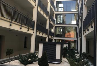 Belle Casa 24 has Balcony rooms