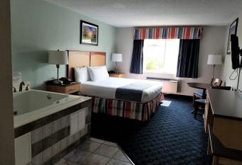 Dunes Waterfront Resort has Balcony rooms