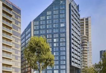 Park Plaza London Riverbank has Balcony rooms