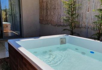 Gouves Bay Hotel has Balcony rooms