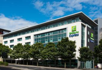 Holiday Inn Express Newcastle City Centre, an IHG Hotel allows 18 year olds to book a room
