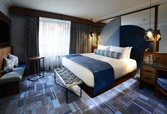 Arthaus Hotel allows 18 year olds to book a room