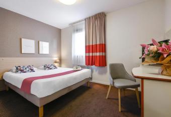 Appart City Classic Nantes Viarme allows 18 year olds to book a room