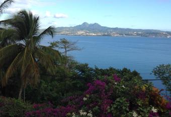 Habitation Desrosiers has Balcony rooms
