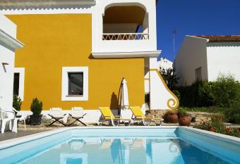 Casa da Paleta has Balcony rooms