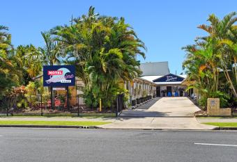 Motel Sunshine Coast allows 18 year olds to book a room