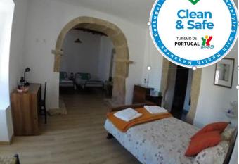 Casa das Andorinhas has Balcony rooms