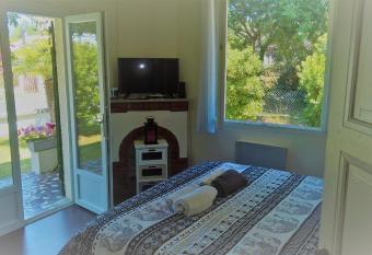 B&B Mob Mimizan On The Beach allows 18 year olds to book a room