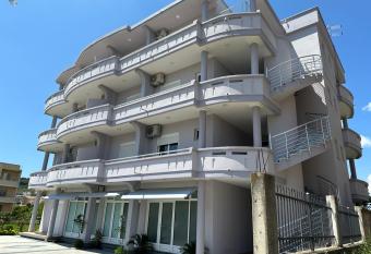 Apartments Flamida has Balcony rooms