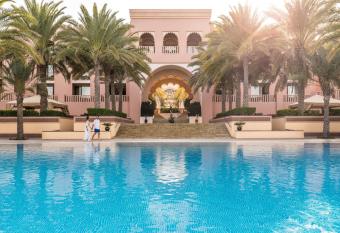 Shangri-La Al Husn, Muscat - Adults Only Resort has Balcony rooms