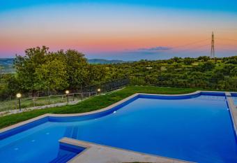 Agriturismo Villa Gaia has Balcony rooms