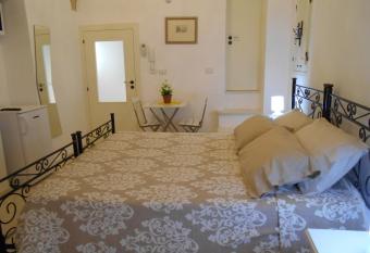 B&B Corte Dragone has Smoking rooms