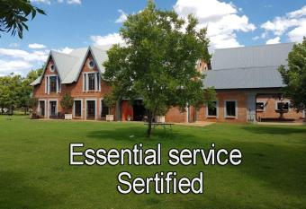 Millstream Inn guest house has Balcony rooms