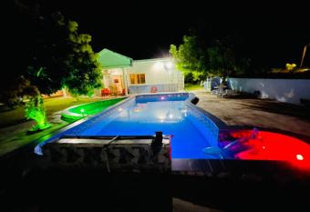 PD Best Homestay has Balcony rooms