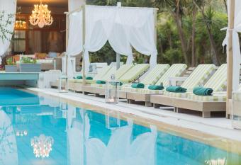 La Piscine Art Hotel, Philian Hotels and Resorts allows 18 year olds to book a room