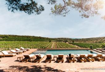 Ch  teau L Hospitalet Wine Resort Beach & Spa allows 18 year olds to book a room