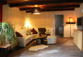 Ferienhaus Luci has Balcony rooms