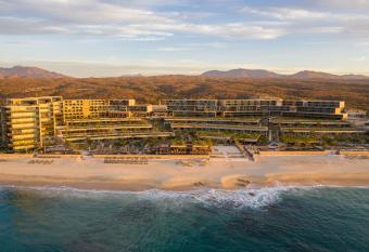 The Club at Solaz Luxury Villas has Balcony rooms