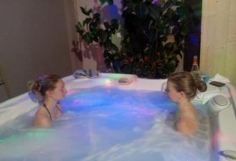 Gite la bulle Enchantee has Balcony rooms