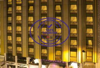 Prestige Hotel Old City allows 18 year olds to book a room