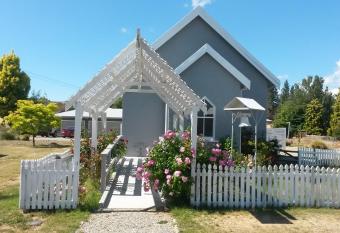 St Andrews Church Vestry allows 18 year olds to book a room