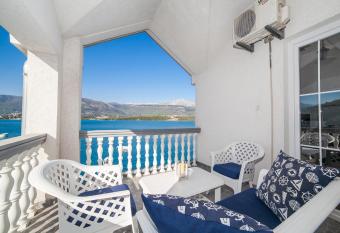 Apartments Elena has Balcony rooms