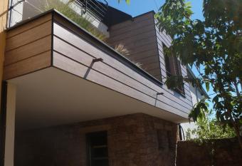 G  te Contemporain L hirondelle has Balcony rooms