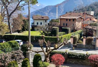 magnolia allows 18 year olds to book a room